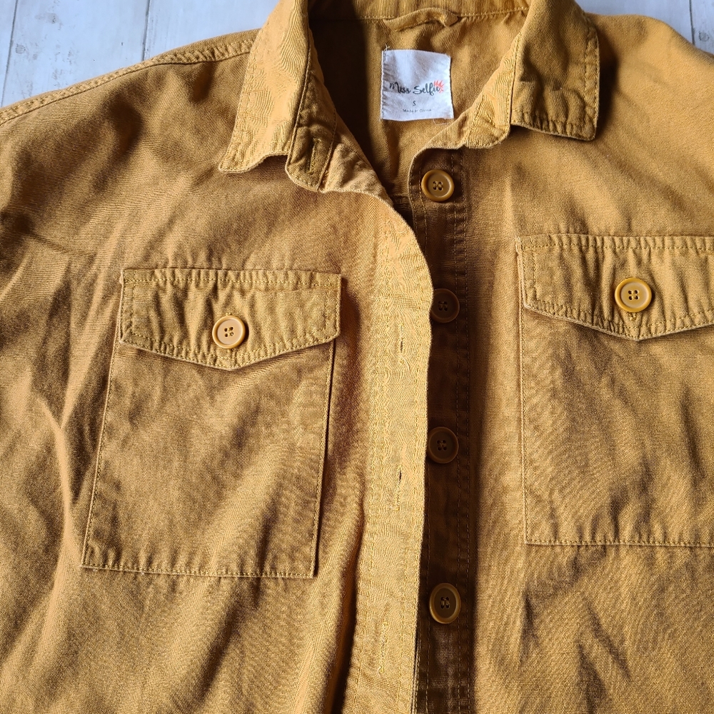 Yellow Shacket - Picture 5 of 5